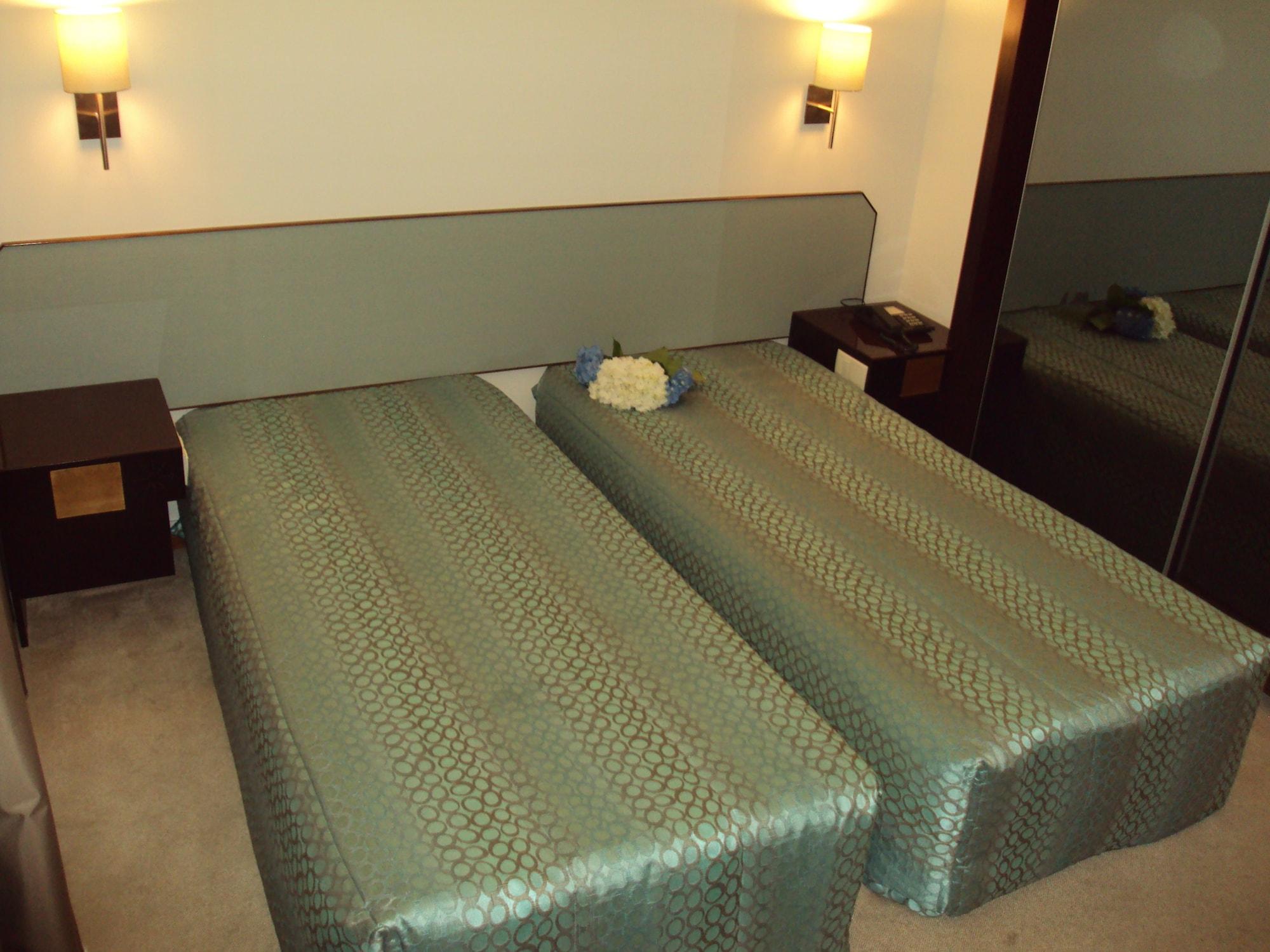 Nova Cruz Hotel Санта-Мария-да Фейра Номер фото